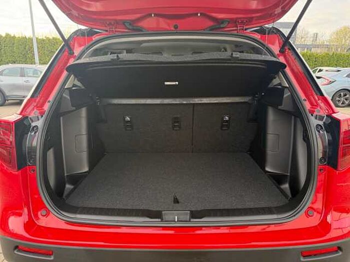 Suzuki Vitara 1.4 Comfort A/T HYBRID ACC+LED+Navi+SHZ+LM