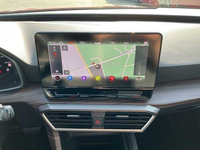 SEAT Leon 1.5 eTSI DSG Xcellence NAVI LED PANO