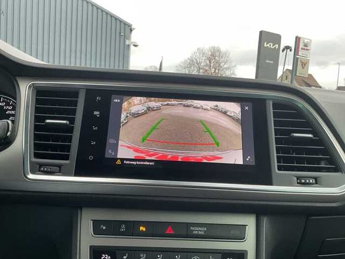 SEAT Ateca 2.0 TSI 4Drive Xperience AHK+LED+Navi+SHZ