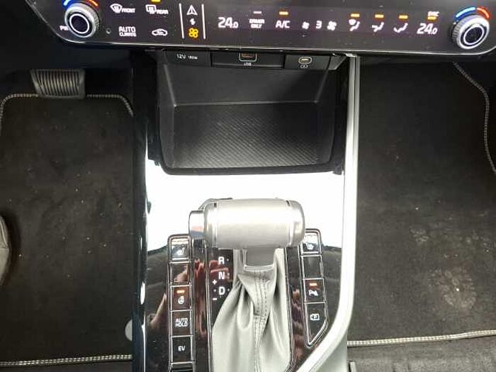 Kia Niro 1.6 Edition PHEV DCT CARPLAY+ANDRID-AUTO 7