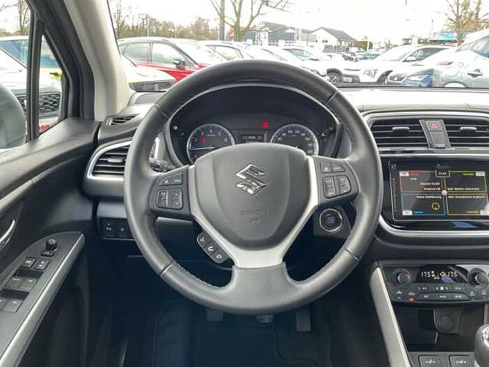 Suzuki SX4 S-Cross 1.4 Comfort+ Allgrip NAVI LED PANO
