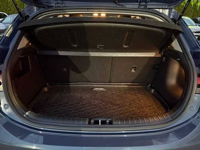 Kia Rio 1.2 Vision NAVI LED AHK