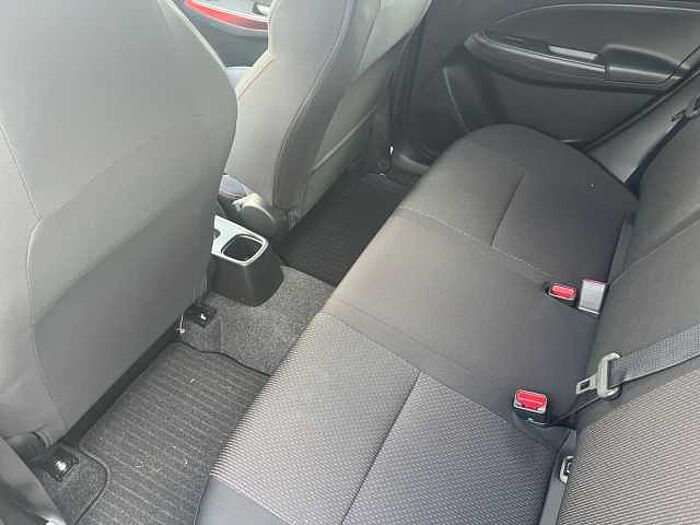 Suzuki Swift 1.4 Sport Hybrid RÜCKFAHRKAMERA+PDC+NAVI