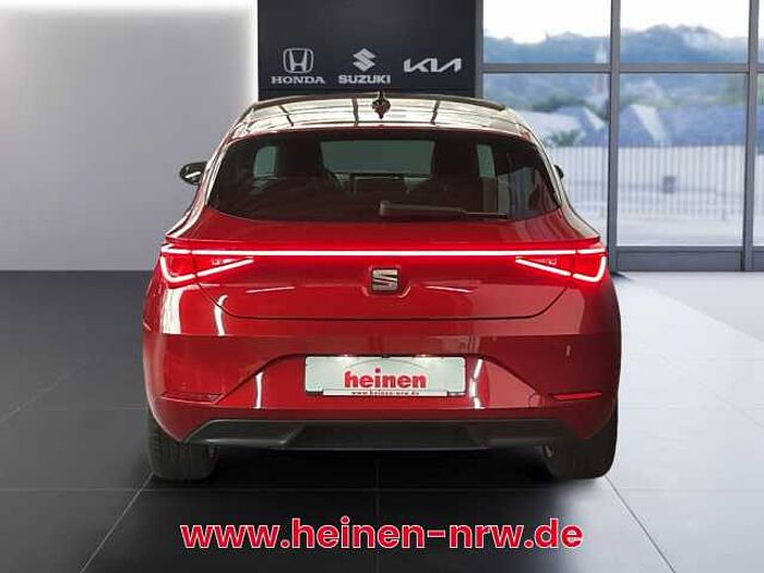 SEAT Leon 1.5 eTSI DSG Xcellence LED+NAVI+ACC+KAMERA