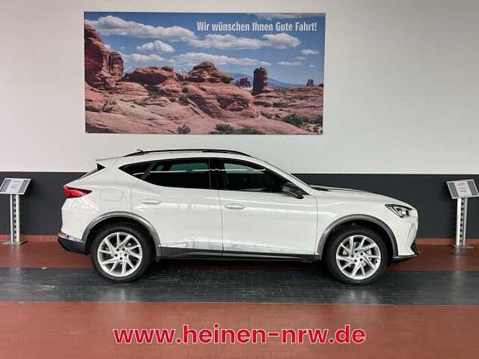 CUPRA Formentor 1.5 TSI DSG LED+PANO+2xPDC+ACC+FULLLINK Basis