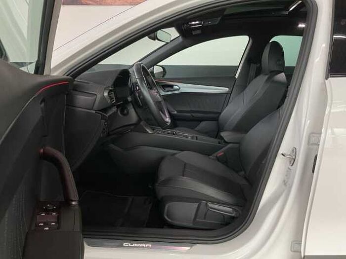 CUPRA Formentor 1.5 TSI DSG LED+PANO+2xPDC+ACC+FULLLINK Basis