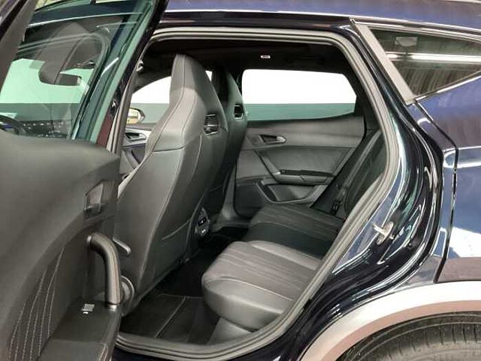 CUPRA Formentor 1.4 DSG VZ NAVI LED AHK PANO 19Z