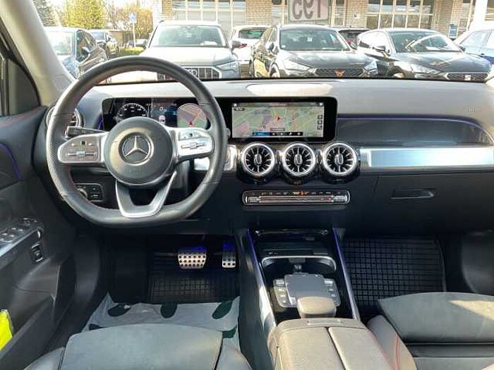 Mercedes-Benz GLB 180 AMG Line LM FELGEN + VIRTUAL COCKPIT