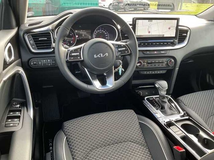 Kia Xceed 1.6 T-GDI DCT VISION LED+Navi+2xKlima