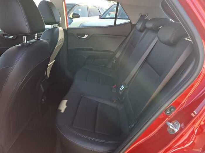 Kia Stonic 1.0 T-GDI DCT Platinum NAVI LED PANO Edition