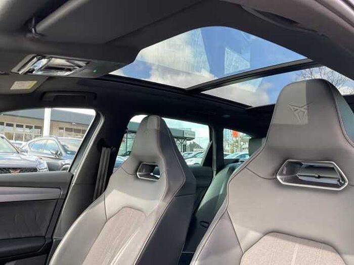 CUPRA Leon Sportstourer VZ 2.0 TSI DSG 4Drive PANO AHK