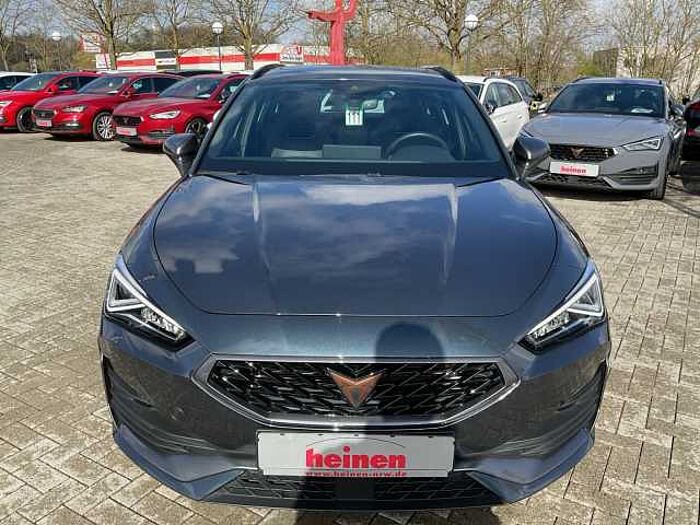 CUPRA Leon Sportstourer VZ 2.0 TSI DSG 4Drive PANO AHK