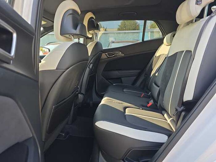 Kia SPORTAGE 1.6 GT LINE AWD DRIVE SOUND PANORAMA