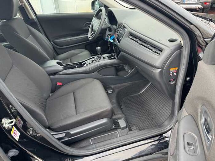 Honda HR-V 1.5 i-VTEC Comfort SITZHEIZUNG + KLIMA + PDC