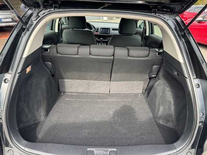 Honda HR-V 1.5 i-VTEC Comfort SITZHEIZUNG + KLIMA + PDC