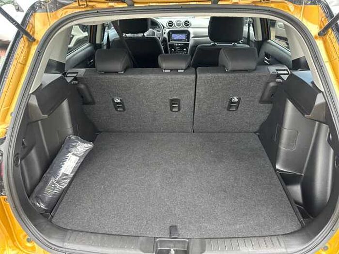 Suzuki Vitara 1.4 Comfort RÜCKFAHRKAMERA+NAVI+DAB-RADIO