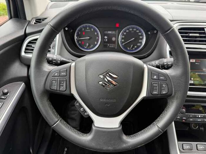 Suzuki S-Cross Comfort Plus 1.4 ALLGRIP KAMERA+NAVI+DAB SX4