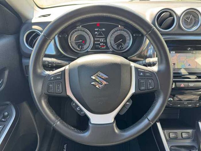 Suzuki Vitara 1.4 Comfort Plus RÜCKFAHRKAMERA+PDC+NAVI