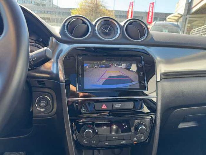 Suzuki Vitara 1.4 Comfort Plus RÜCKFAHRKAMERA+PDC+NAVI