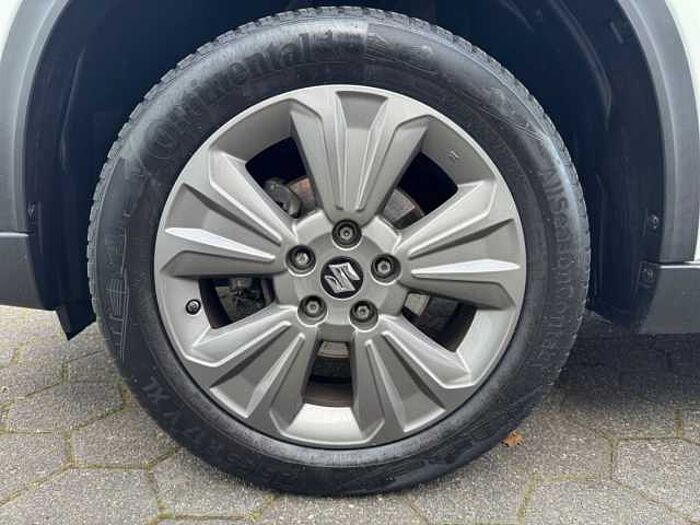 Suzuki Vitara 1.4 Comfort Plus RÜCKFAHRKAMERA+PDC+NAVI