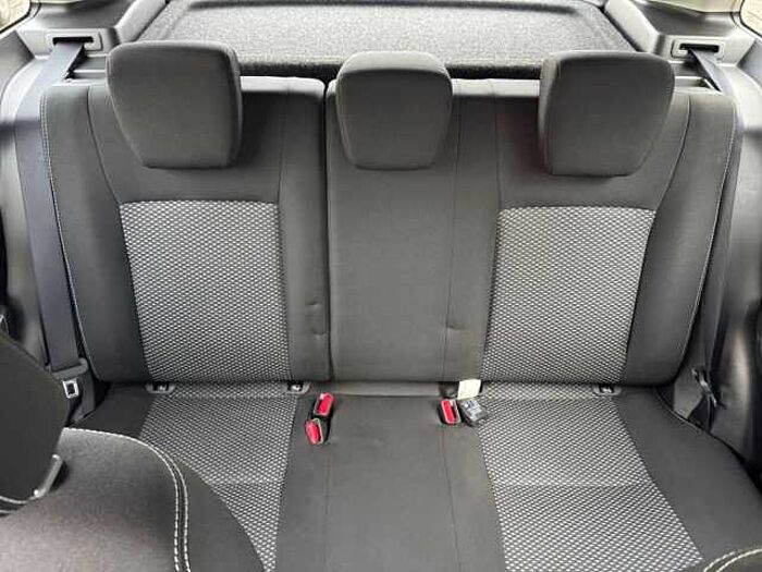 Suzuki Vitara 1.4 Comfort Plus RÜCKFAHRKAMERA+PDC+NAVI