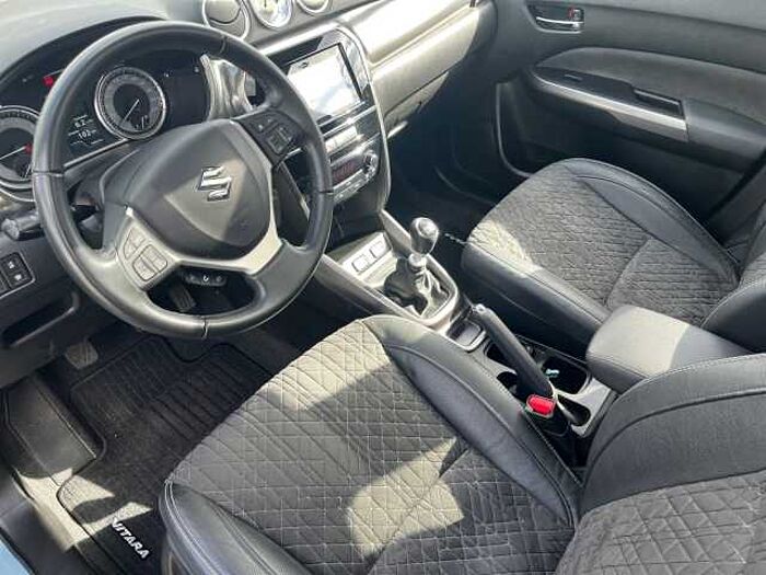 Suzuki Vitara 1.4 Comfort Plus RÜCKFAHRKAMERA+PDC+DAB Comfort+