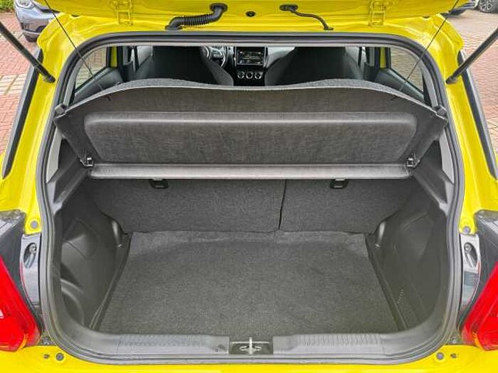 Suzuki Swift 1.4 Boosterjet Sport RÜCKFAHRKAMERA+NAVI