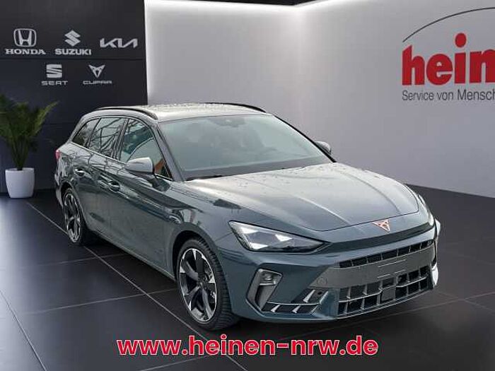 SEAT Leon Sportstourer 1.5 eTSI DSG NAVI MATRIX PANO