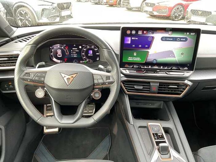 SEAT Leon Sportstourer 1.5 eTSI DSG NAVI MATRIX PANO