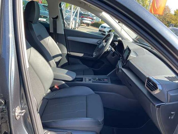 CUPRA Formentor 1.5 TSI DSG NAVI LED ACC 19Z-ALU