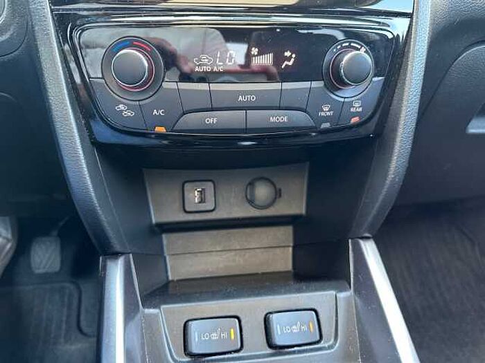 Suzuki Vitara 1.4 Comfort Plus RÜCKAHRKAMERA+PDC+NAVI Comfort+