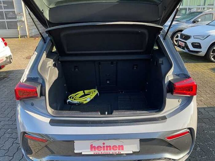 CUPRA Born 58 kWh 150 W LED+ACC+19Z LM-FELGEN