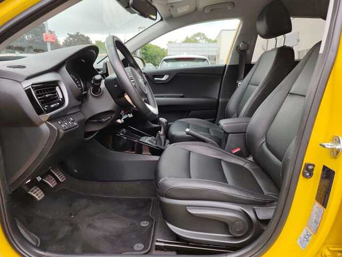 Kia STONIC 1.0T PLATINUM NAVI LED ACC 17Z