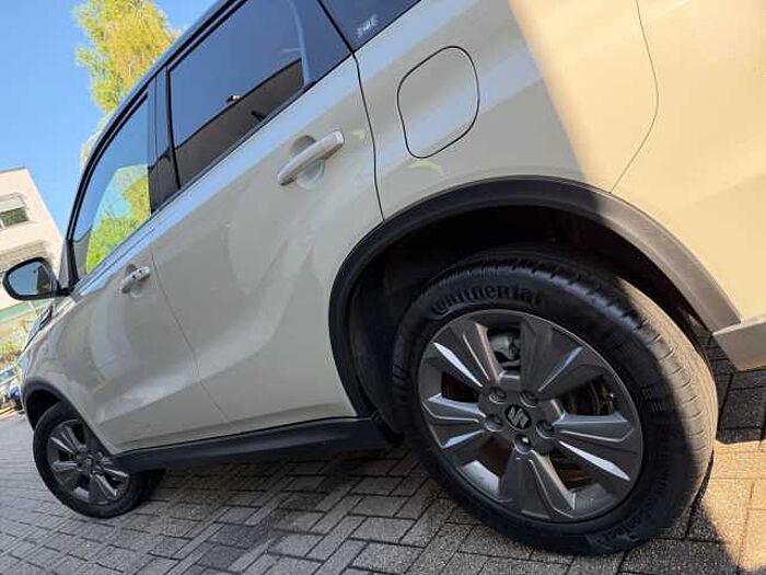 Suzuki Vitara 1.4 Comfort A/T HYBRID LED+NAVI+LM