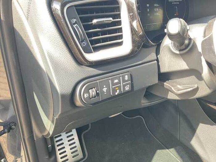 Kia ceed SW 1.5 T-GDI GT Line DCT LED+Navi+PDC cee'd Sporty Wagon
