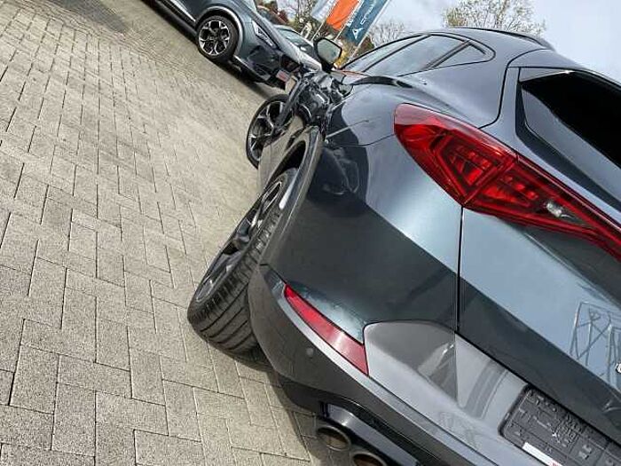 CUPRA Formentor VZ 2.0 TSI 4 Drive ACC+LED+LM+NAVI