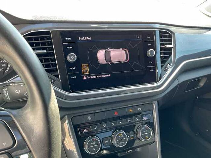 Volkswagen T-ROC 1.0 TSI IQ. DRIVE SHZ+LM+PDC+KLIMAAUTO