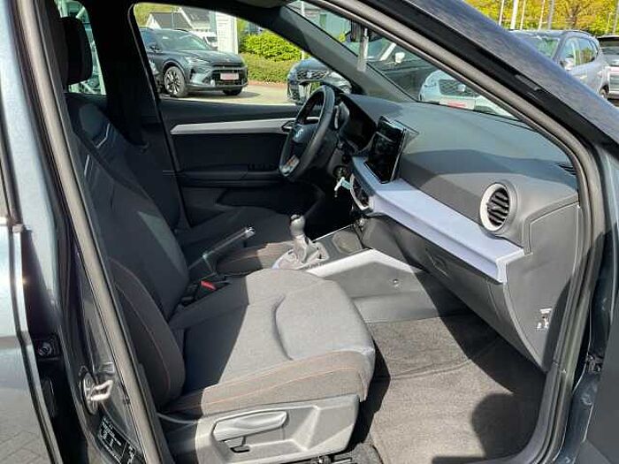 SEAT Arona 1.0 TSI FR 81 kW 6-Gang SITZHEIZUNG+FR PRO