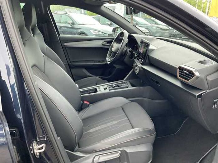 CUPRA Leon VZ 2.0 TSI 221KW DSG NAVI LED BEATS 19Z