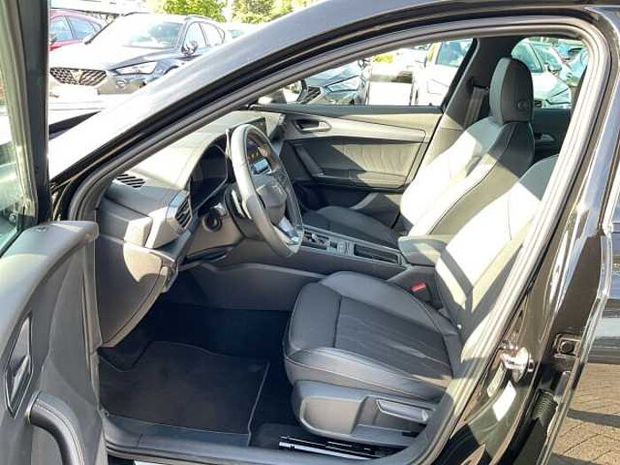 CUPRA Formentor 1.5 TSI DSG ACC+LED+Navi+SHZ+Winterp. Basis