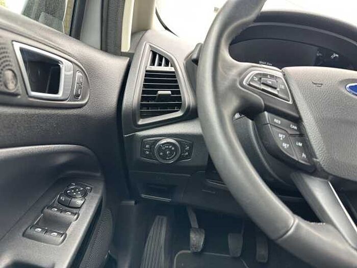 Ford EcoSport 1.0 EcoBoost Active NAVI+DAB+TEMPOMAT