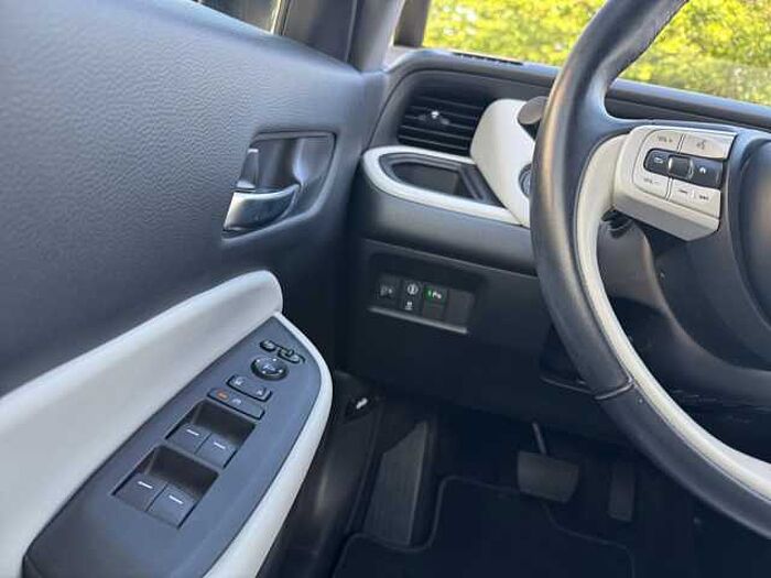 Honda Jazz 1.5 e: HEV Executive NAVI+CARPLAY+DAB-RADIO i-MMD