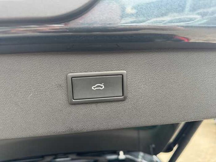 CUPRA Formentor VZ 2.0 TSI DSG 4Drive MATRIX-LED LEDER