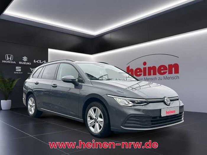 Volkswagen Golf VIII Variant 2.0 TDI Life DSG NAVI LED AHK
