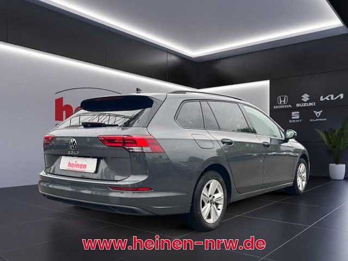 Volkswagen Golf VIII Variant 2.0 TDI Life DSG NAVI LED AHK