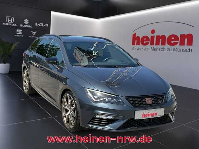 SEAT Leon ST Cupra 300 4Drive DSG LED NAVI PDC