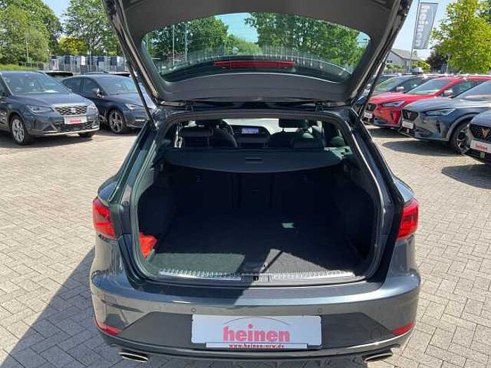 SEAT Leon ST Cupra 300 4Drive DSG LED NAVI PDC