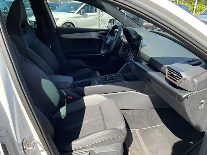 CUPRA Leon Sportstourer 1.4 e-Hybrid DSG NAVI LED AHK