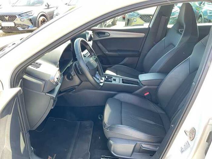 CUPRA Leon Sportstourer 1.4 e-Hybrid DSG NAVI LED AHK