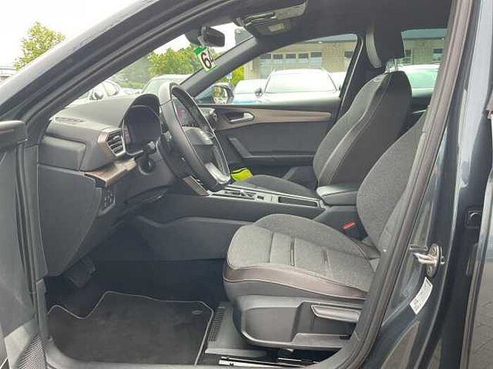 SEAT Leon Sportstourer Xcellence 1.5 eTSI VOLL LED